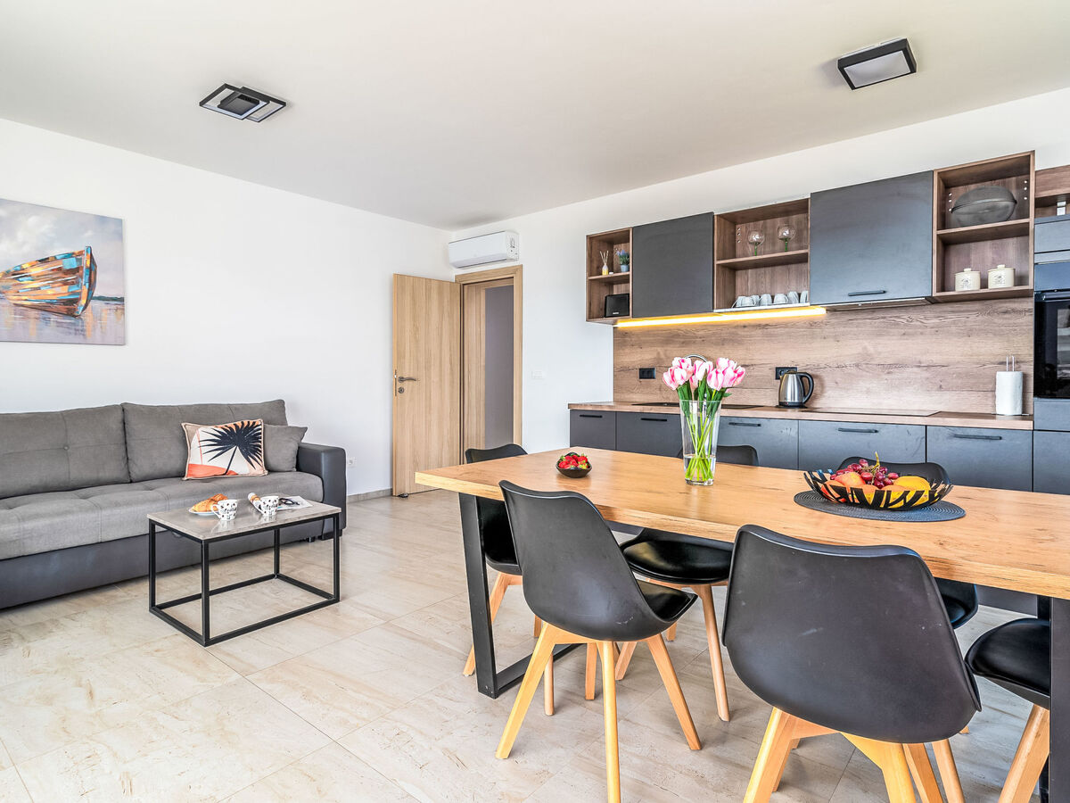 Maison Ria avec piscine chauffée à Trogir - Photo 3