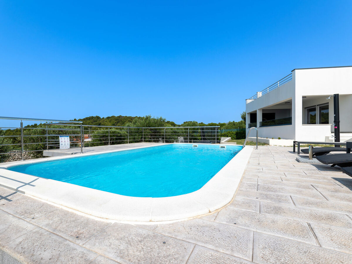 Maison Ria avec piscine chauffée à Trogir - Photo 10