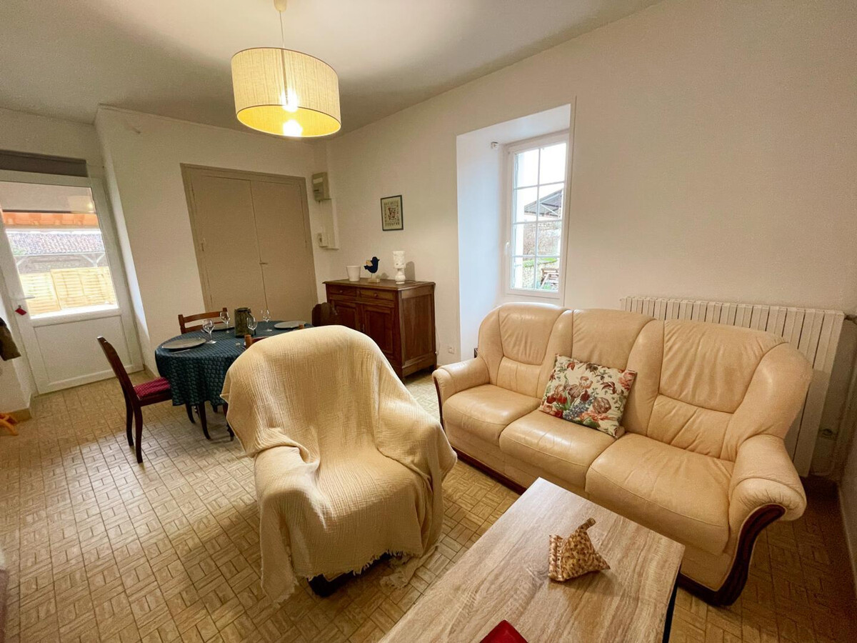 Gîte 75 m² à Razines, terrasse et jardin privatifs - Photo 9