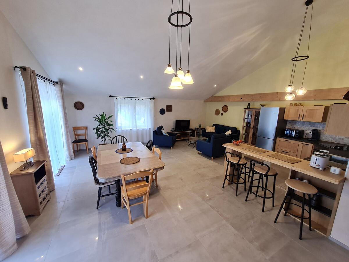 Gîte rénové 4 pers, terrasse 30 m² à Repaix - Photo 9