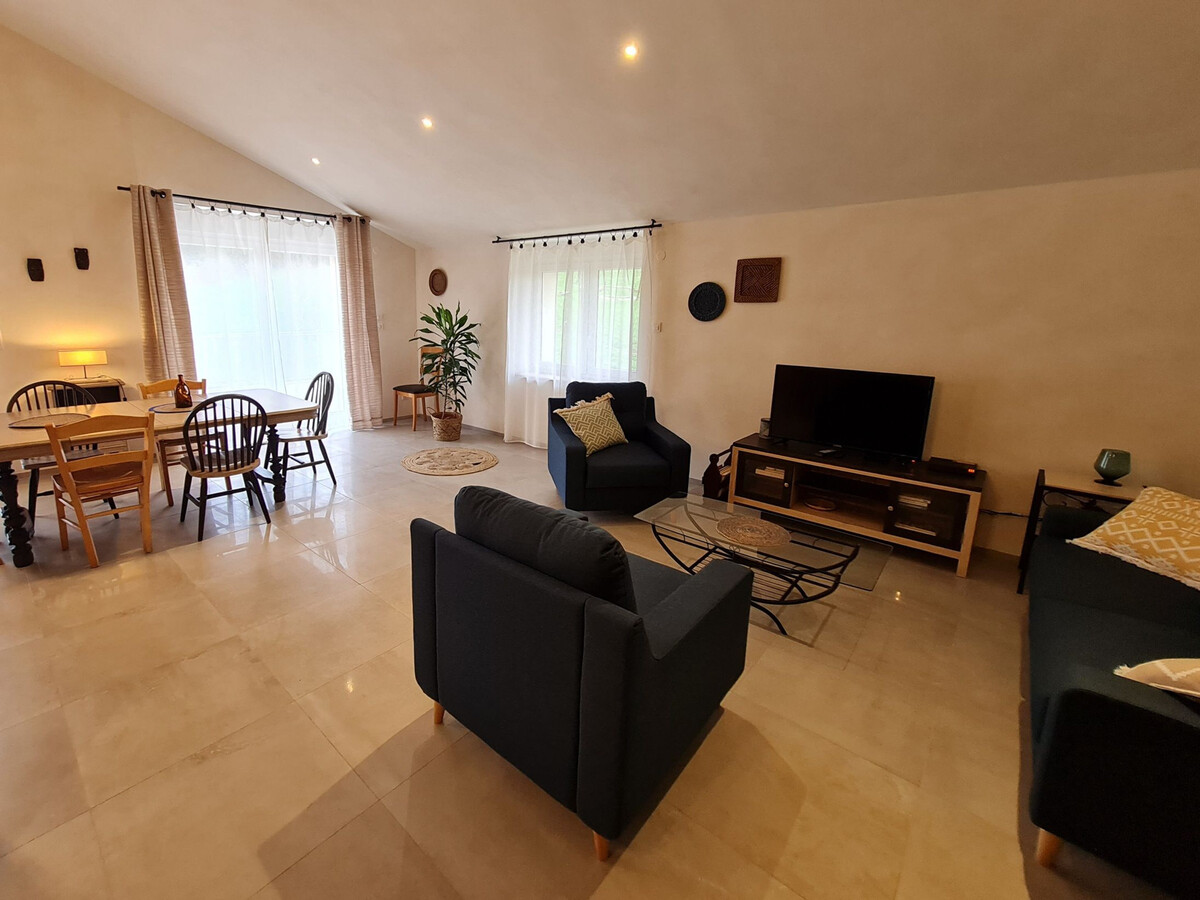 Gîte rénové 4 pers, terrasse 30 m² à Repaix - Photo 11