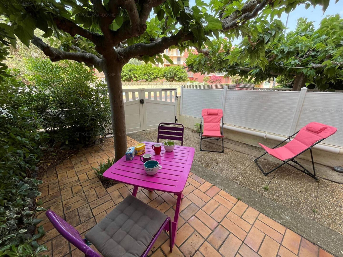 Appartement rez-de-chaussée avec terrasse à 3 min de plage - Photo 10