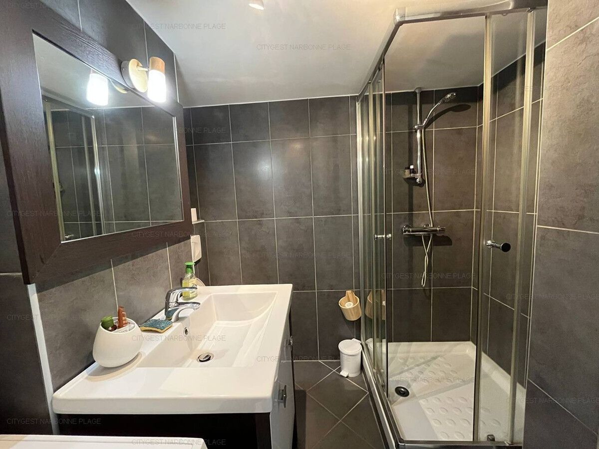 Appartement avec mezzanine à Narbonne, plage à 30 m - Photo 4