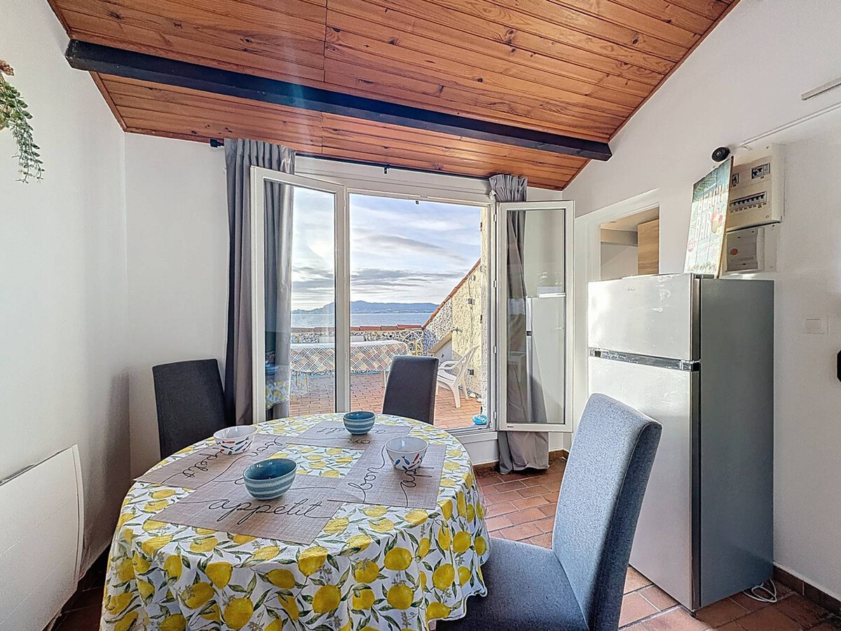 T3 deux terrasses vue mer à la Madrague - Photo 3