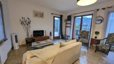Maison indépendante près d'Izaut-de-l'Hôtel avec jardin - Photo 10