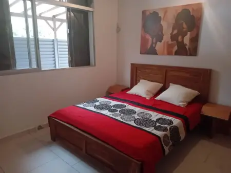 Appartement avec jacuzzi privatif et terrasse, Le Gosier : photo 5