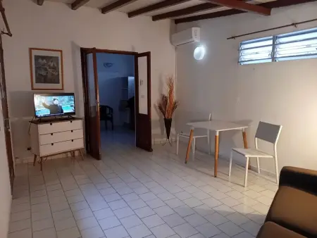 Appartement 70 m² avec terrasse et jardin clôturé à Le Gosier : photo 4