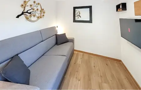 Maison 20m² piscine et jacuzzi à Jonquerettes : photo 10