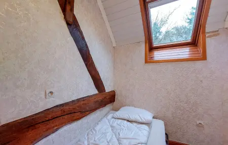 Maison rustique 6 pers. à Hambers, poutres et cheminée : photo 12