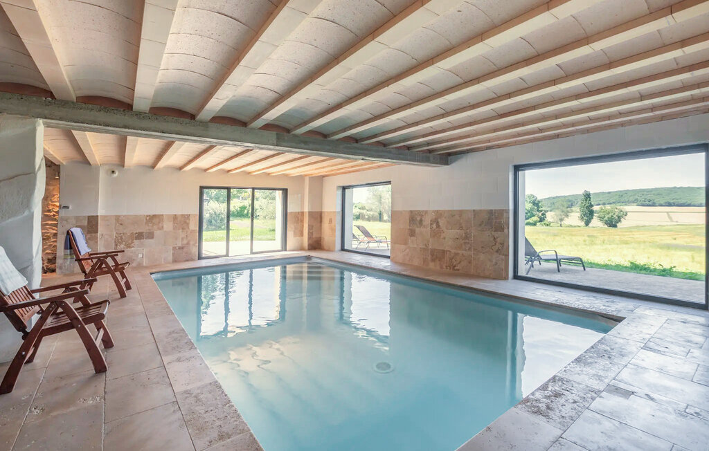 Maison 490 m² piscine intérieure et sauna - Photo 2
