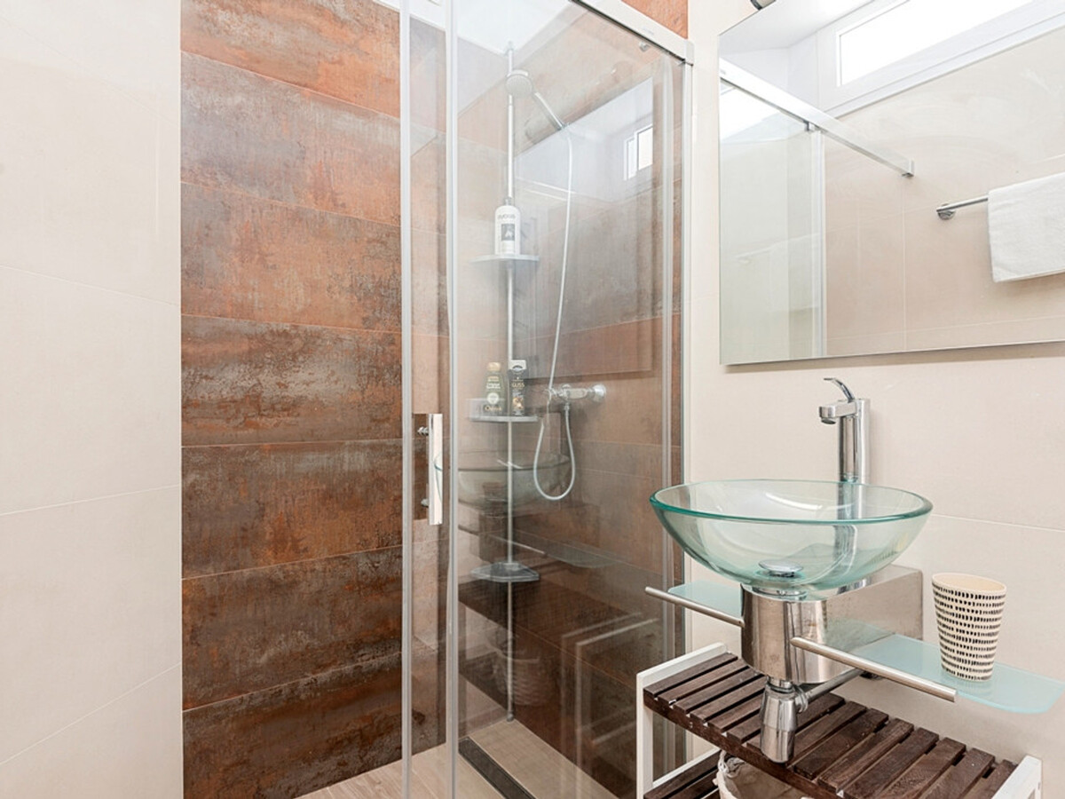 Villa moderne 5ch avec piscine privée à San Luis - Photo 29