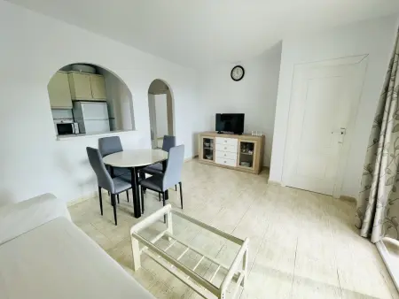 Appartement 80m² vue mer, terrasse, 130m plage à Finestrat : photo 5