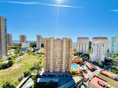 Appartement 2 ch avec terrasse, parking et piscine à Finestrat : photo 11