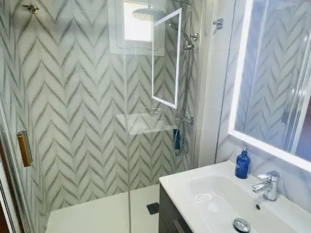 Appartement 2 ch avec terrasse, parking et piscine à Finestrat : photo 25