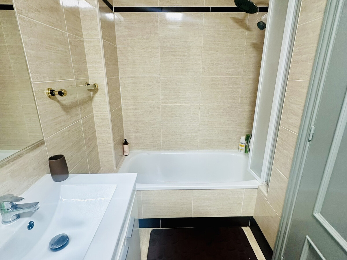Appartement vue mer au 19e étage à Benidorm - Photo 17