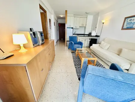 Charmant Appartement en Bord de Mer avec Parking et Climatisation - Photo 6