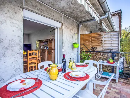 Maison Valensole - 3 chambres à 400m de la mer - Photo 14