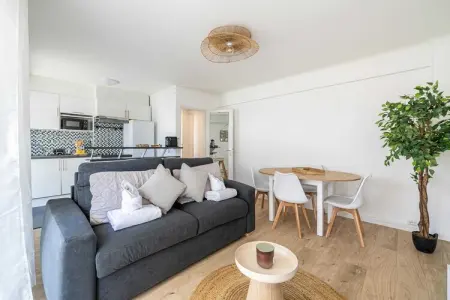 Location appartement à Antibes, Charmant appartement climatisé 1 chambre/4 personnes - Antibes