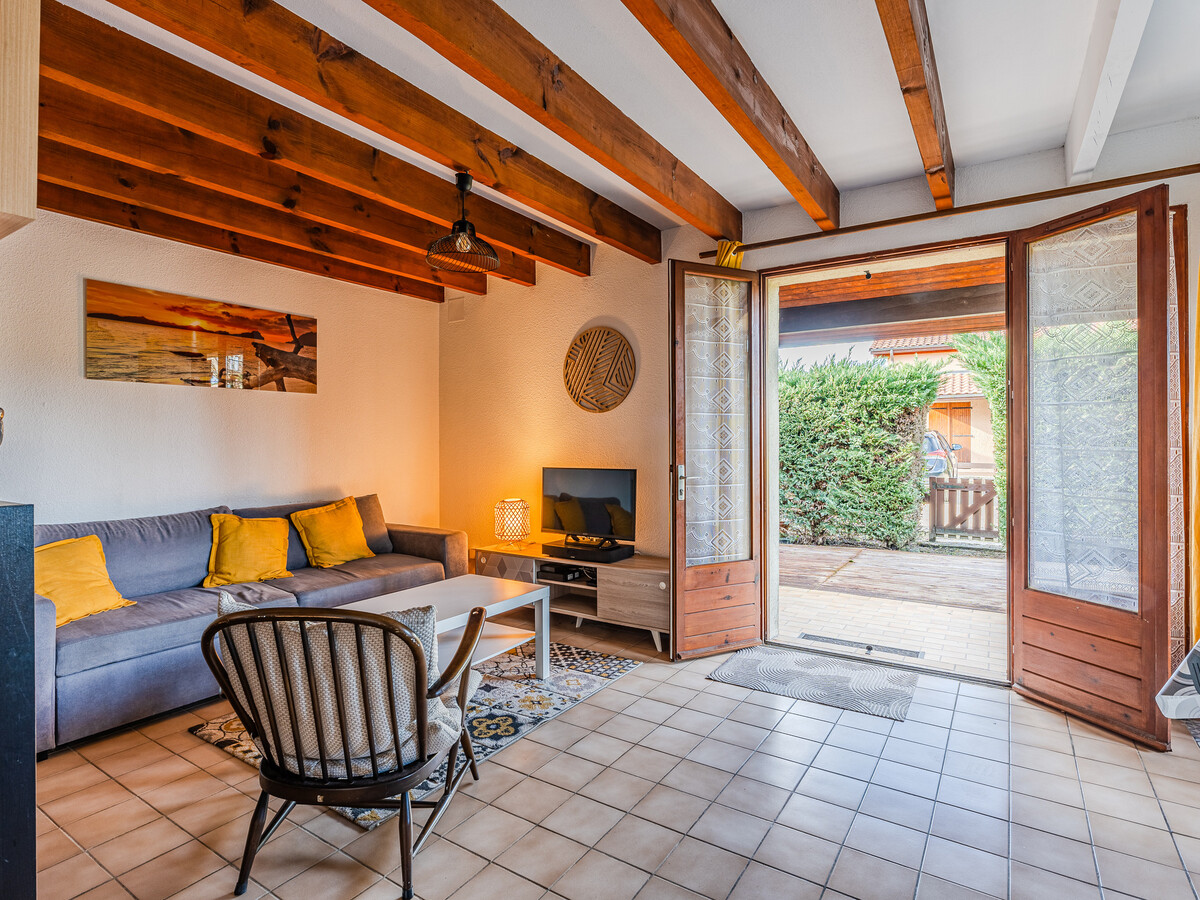 Maison mitoyenne Sanguinet, 2 chambres, jardin 200 m² - Photo 1