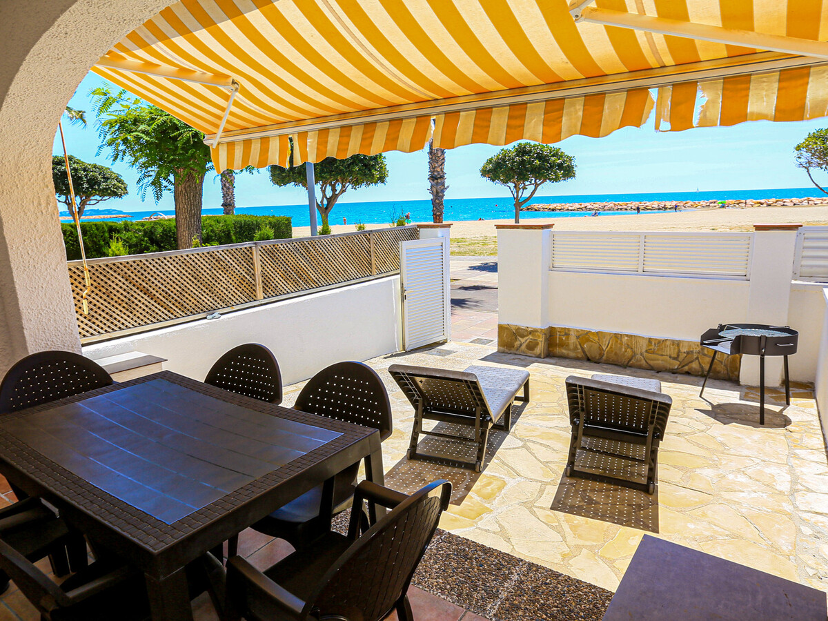 Villa Laura – Maison 8 personnes face à la mer à Cambrils - Photo 9