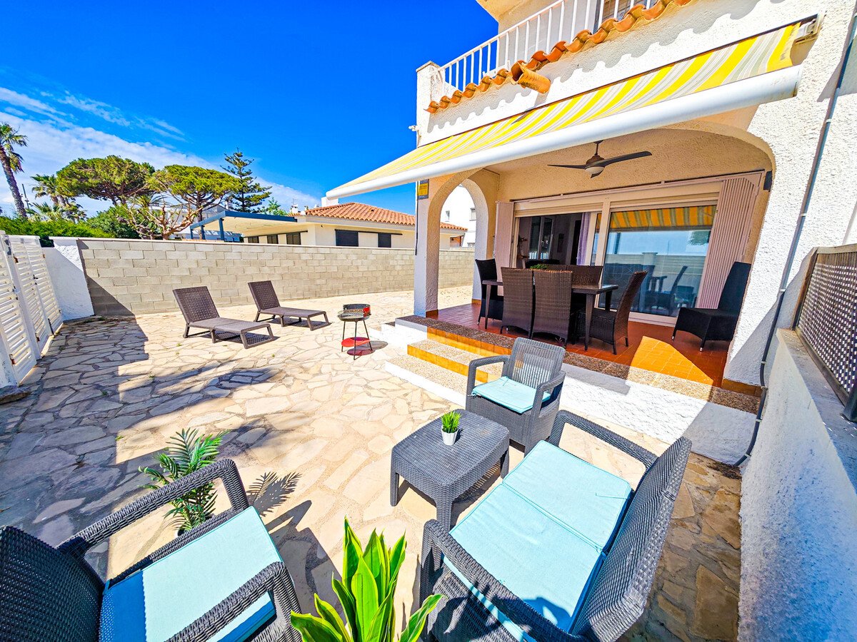 Villa Laura III - Maison 8 pers. face à la mer à Cambrils - Photo 2