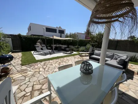 Villa à Torroella de Montgrí avec Piscine et Proche Plage - Idéale pour Famille - Photo 14