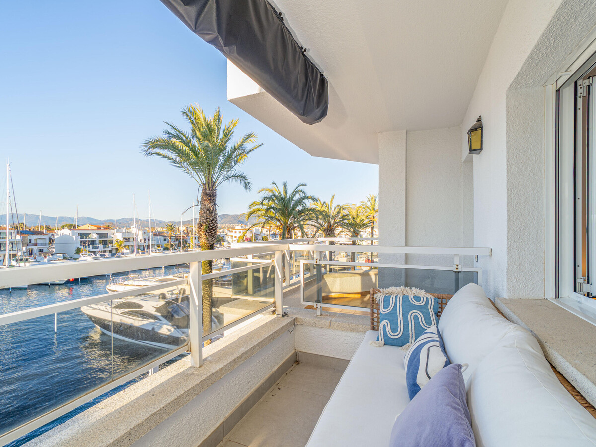 Appart 1 chambre Yacht Club Empuriabrava, balcon canal - Photo 11