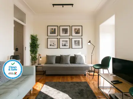 Location appartement à Lisbonne, Appartement familial 4 chambres à Alfama, vues sur le Tejo