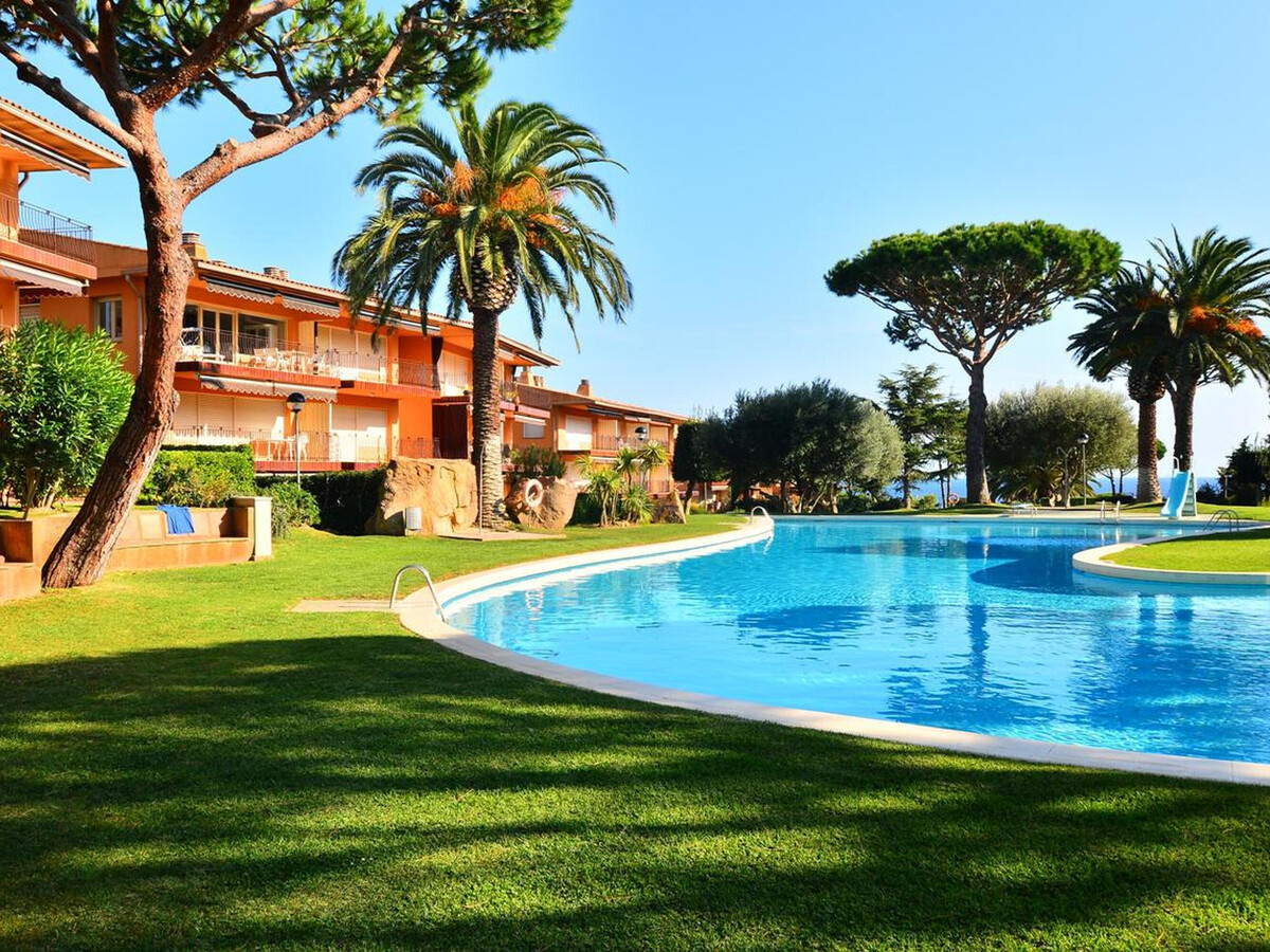 Rez-de-jardin 4 pers. avec piscine à Calella - Photo 1