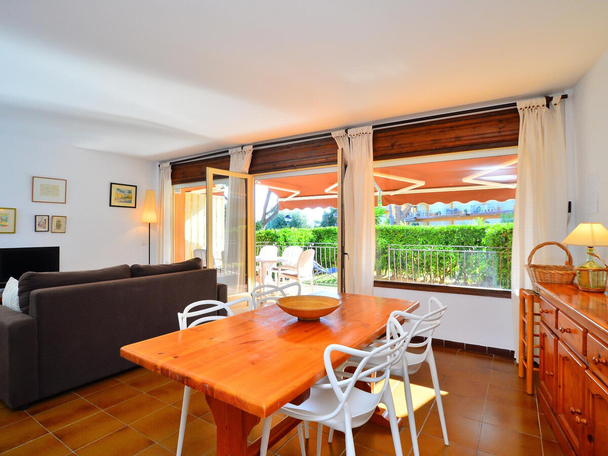 Rez-de-jardin 4 pers. avec piscine à Calella - Photo 3