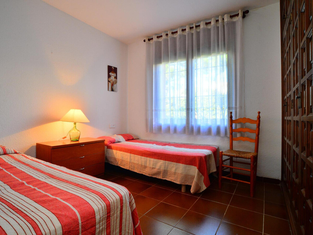 Rez-de-jardin 4 pers. avec piscine à Calella - Photo 8