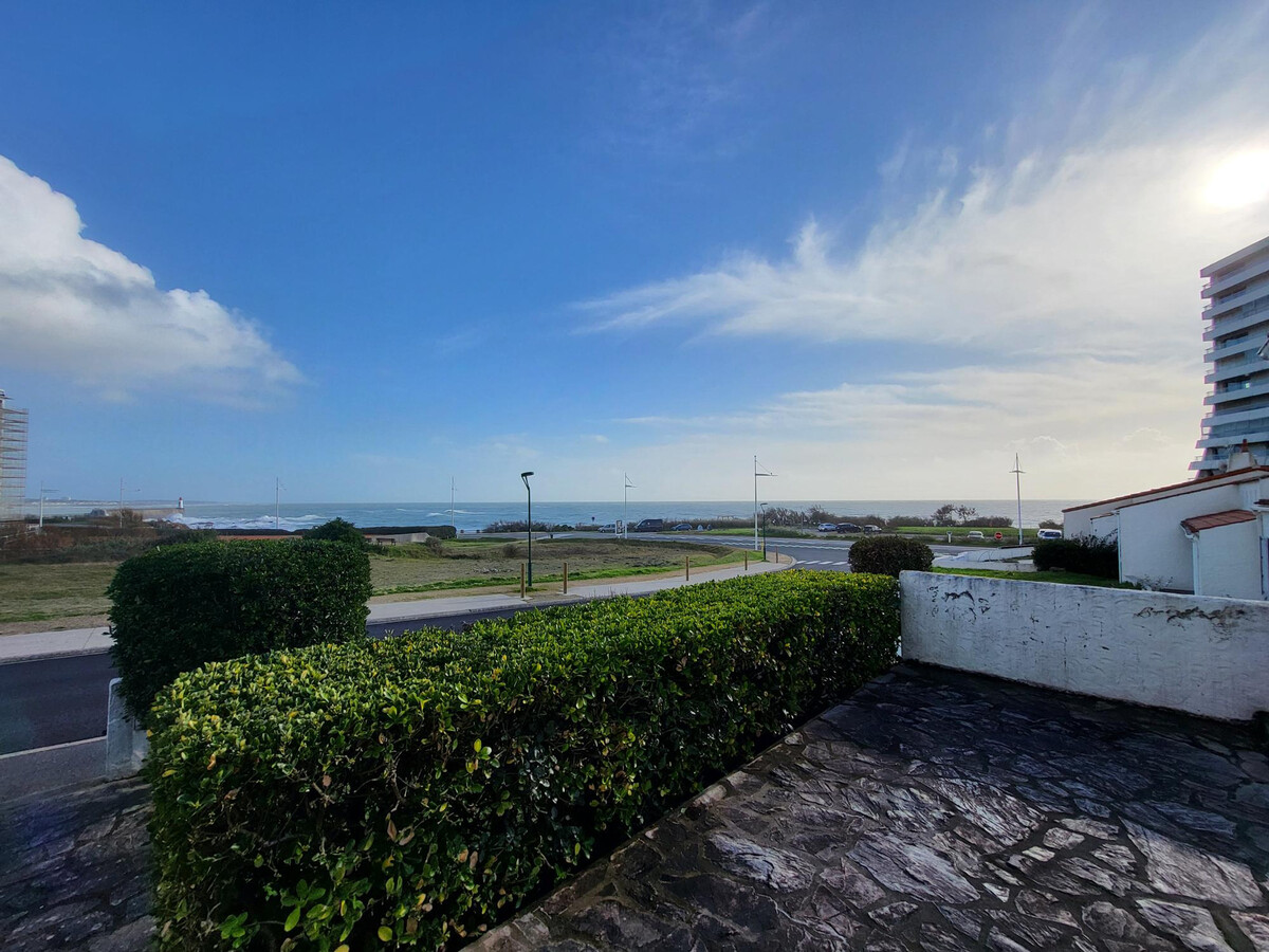 Maison 90 m² à 100 m de la mer, jardin clos - Photo 2