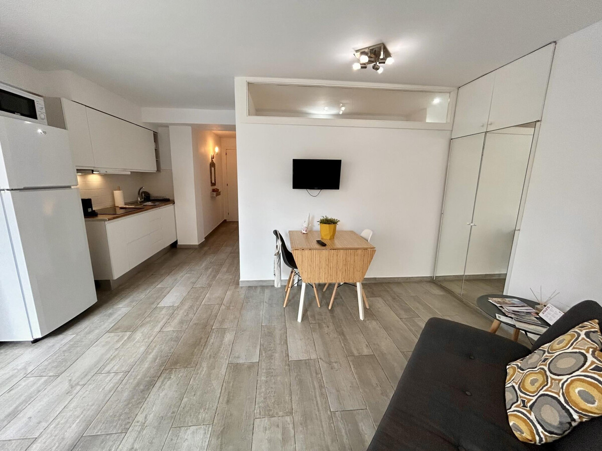 Appartement moderne 2 pers., 2 min de la plage à Platja d'Aro - Photo 4