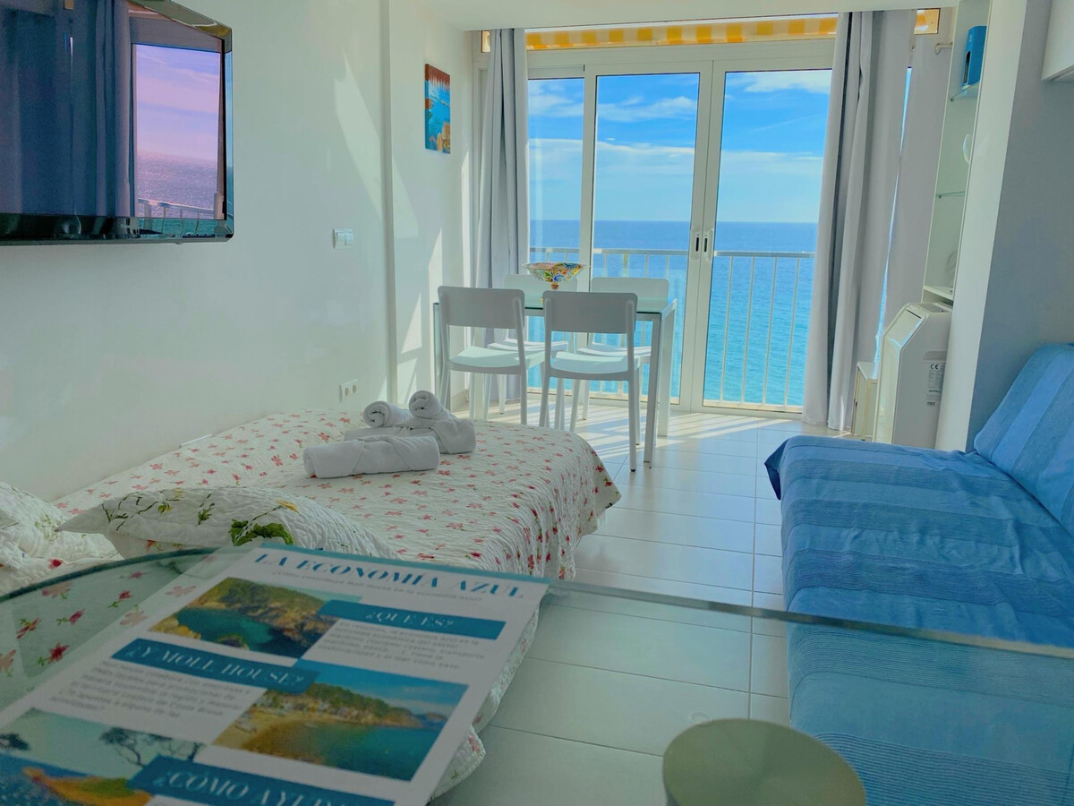 Studio en bord de mer à Platja d'Aro, face au boulevard maritime - Photo 4