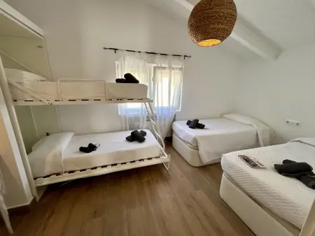 Villa 4 étages avec jardin, BBQ et chargeur électrique : photo 15