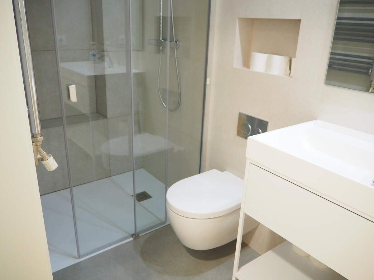 Appartement 2 chambres avec patio, centre Gérone - Photo 9