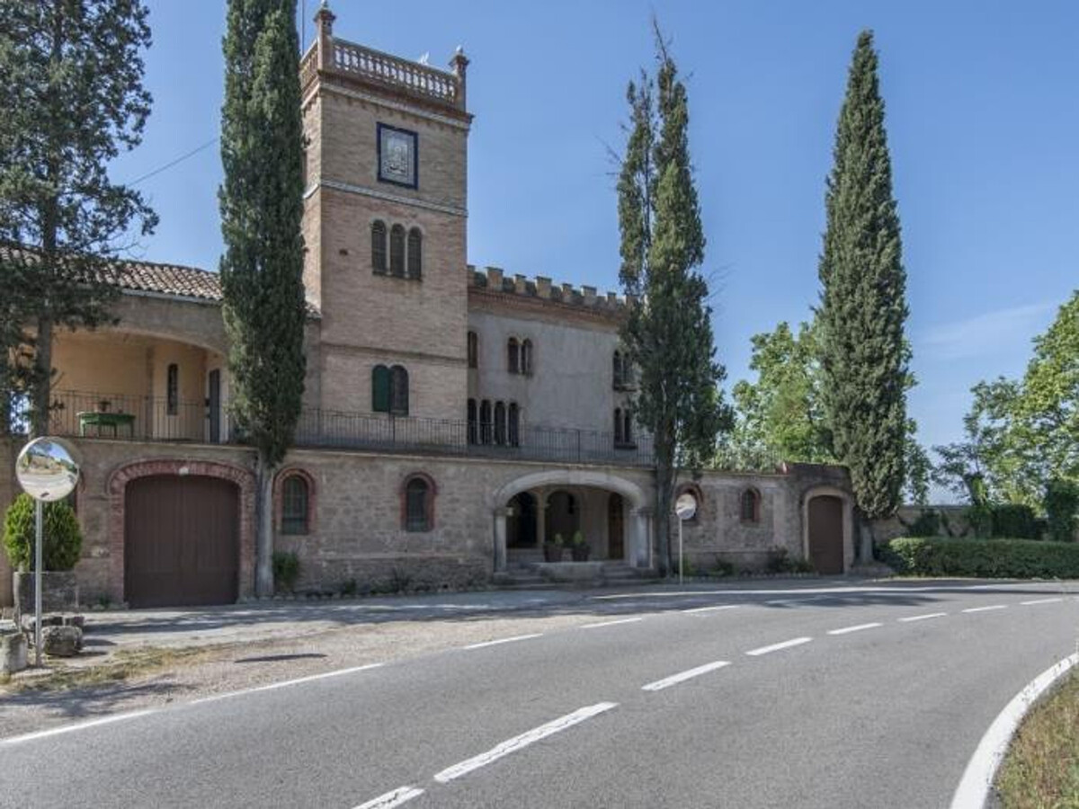 Mas catalan du XIe siècle, 14 personnes, barbecue et lac - Photo 8