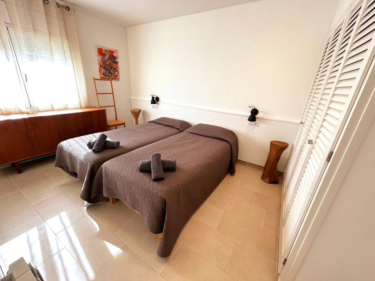 Penthouse face mer à Palamós, 4 chambres, terrasse vue plage - Photo 12