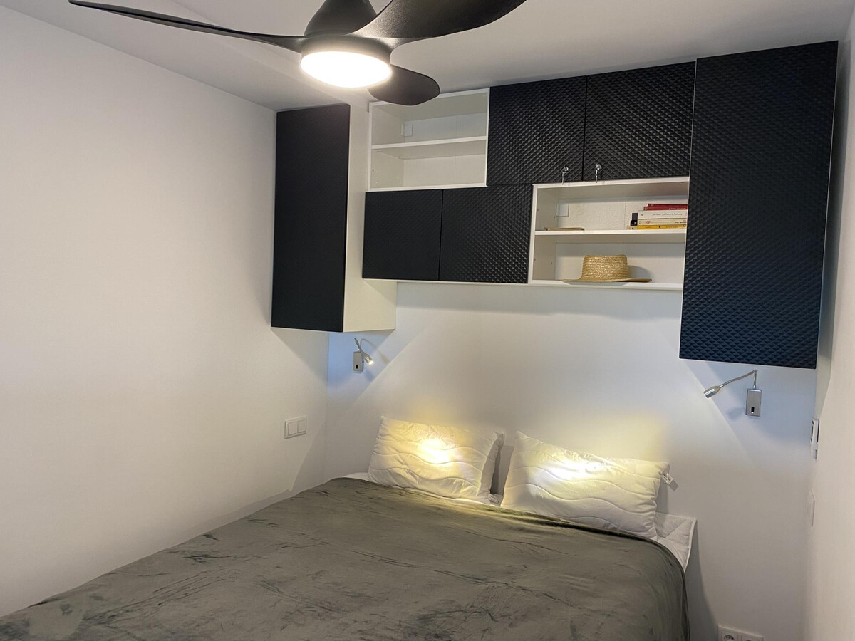 Appartement 40 m² rénové, piscine & jardin à Calella - Photo 4