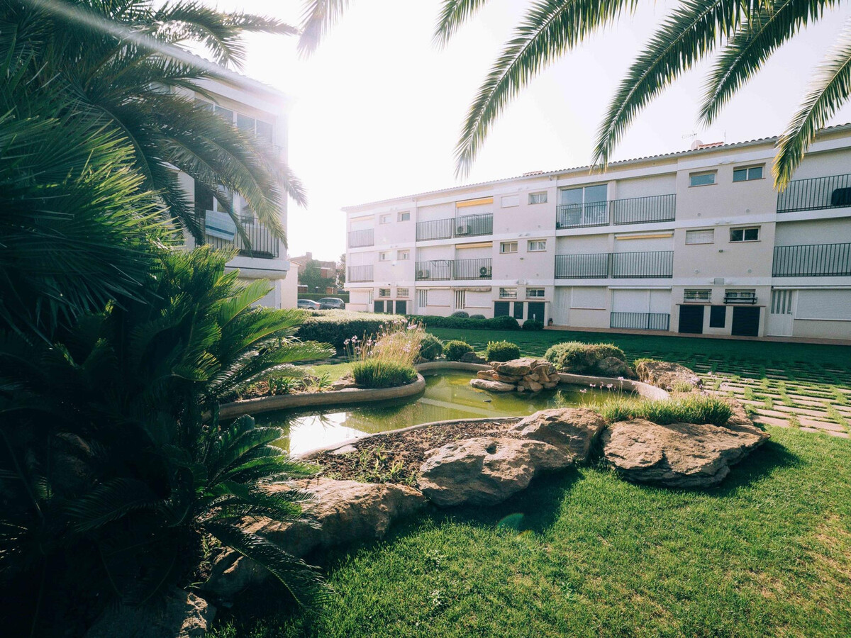 Appartement 40 m² rénové, piscine & jardin à Calella - Photo 13