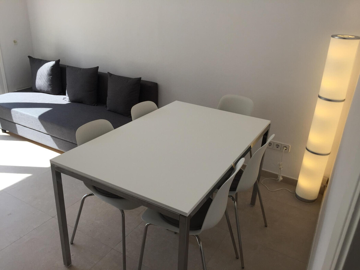 Appartement 6 pers. au centre, climatisé, 2 min de plage - Photo 2