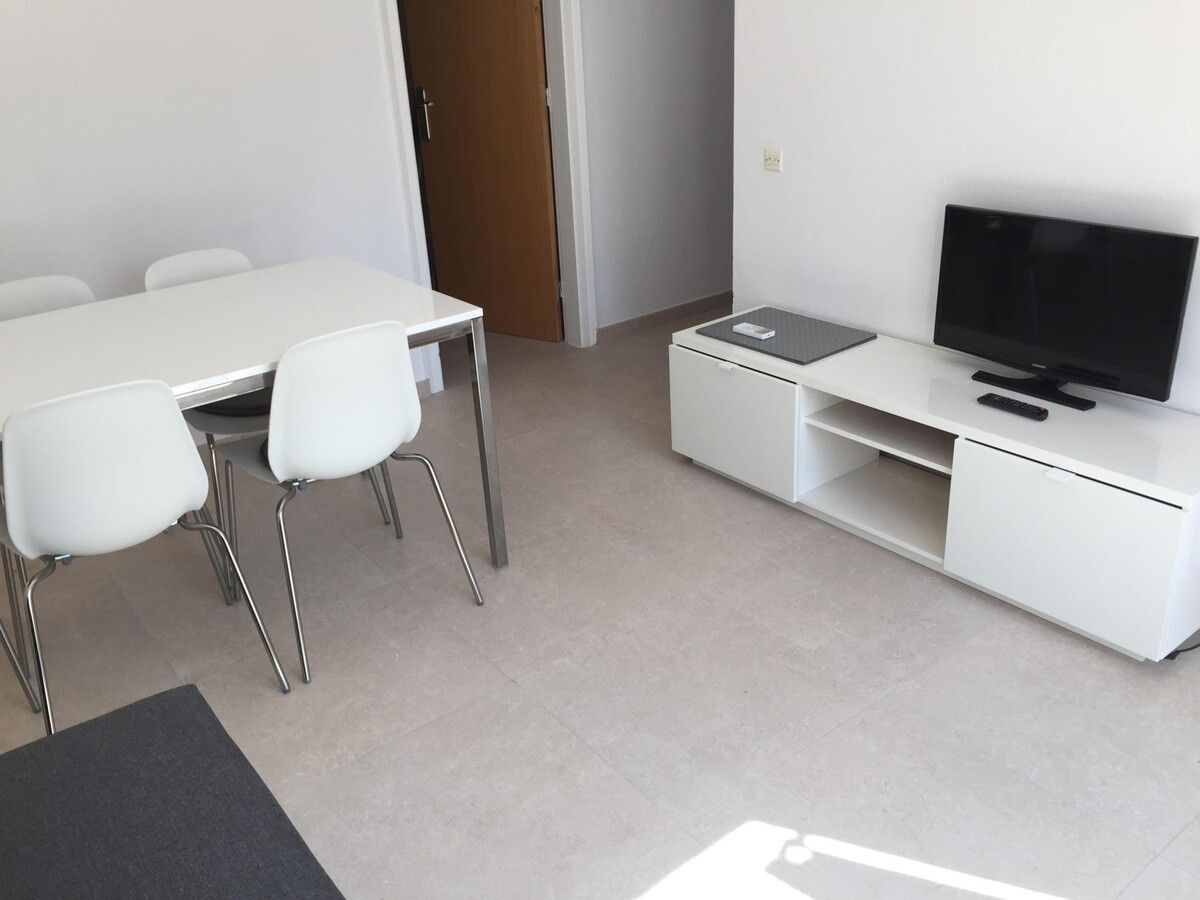 Appartement 6 pers. au centre, climatisé, 2 min de plage - Photo 3