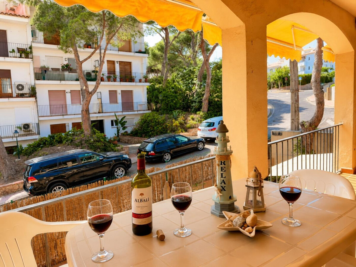 Appartement 2 chambres, terrasse couverte, 1 min plage - Photo 4