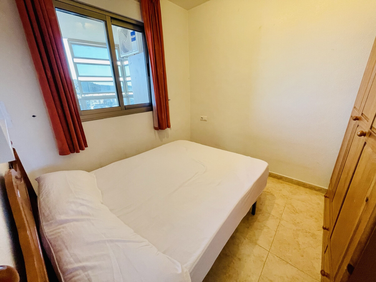 Appartement 18e étage, terrasse, climatisation, piscine - Photo 13