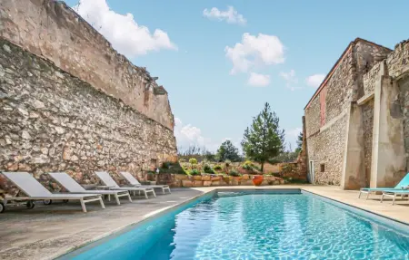 Maison 4 chambres piscine partagée à Portel des Corbières : photo 7