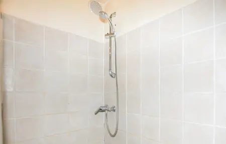 Maison 4 chambres piscine partagée à Portel des Corbières : photo 30