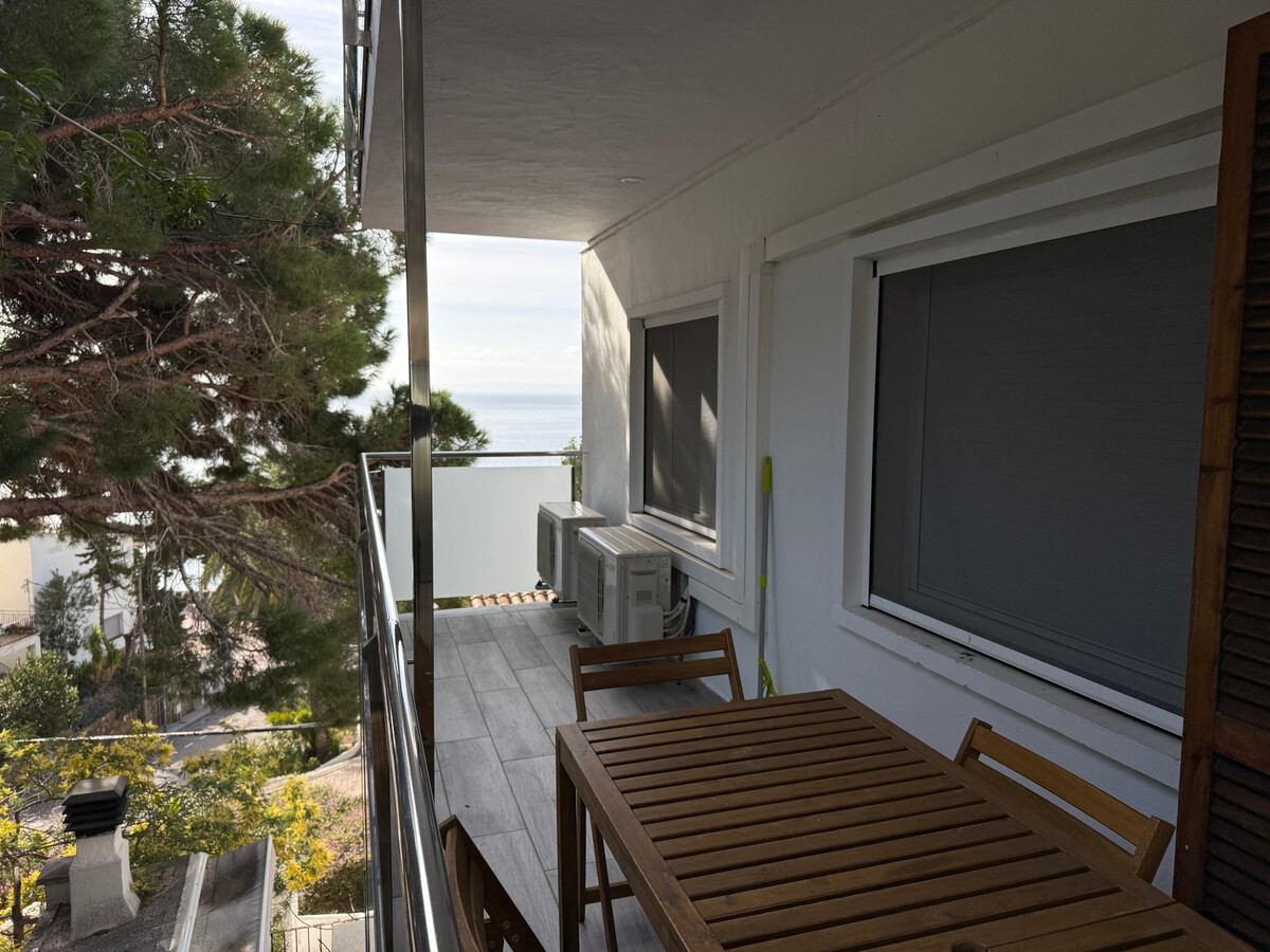 Appartement 3 chambres à Roses, terrasse face à la plage - Photo 2