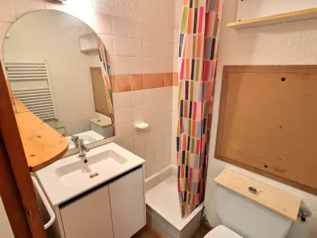 Charmant studio 2-3 personnes, balcon sud, Valfréjus - Photo 7