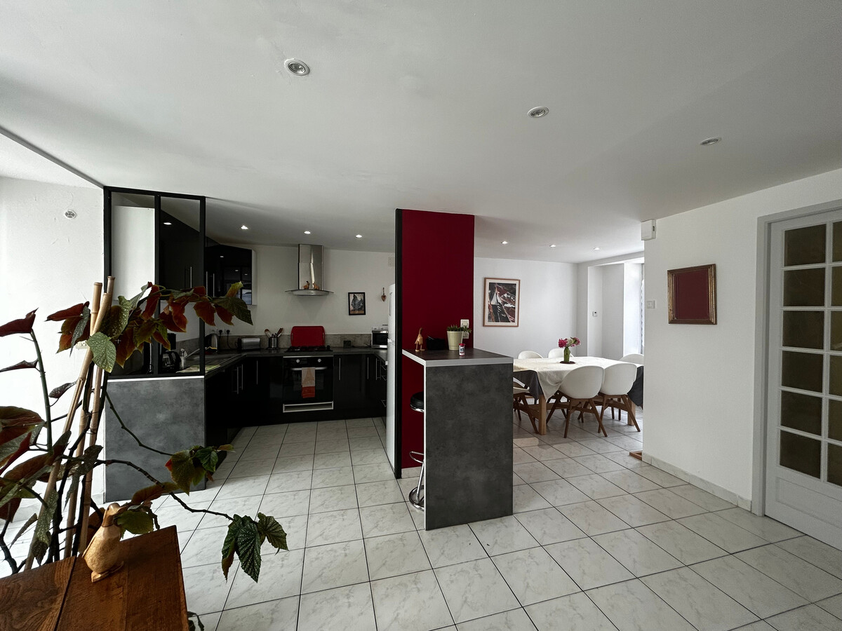 Maison 6 pers. au pied du Donjon avec jacuzzi - Photo 2