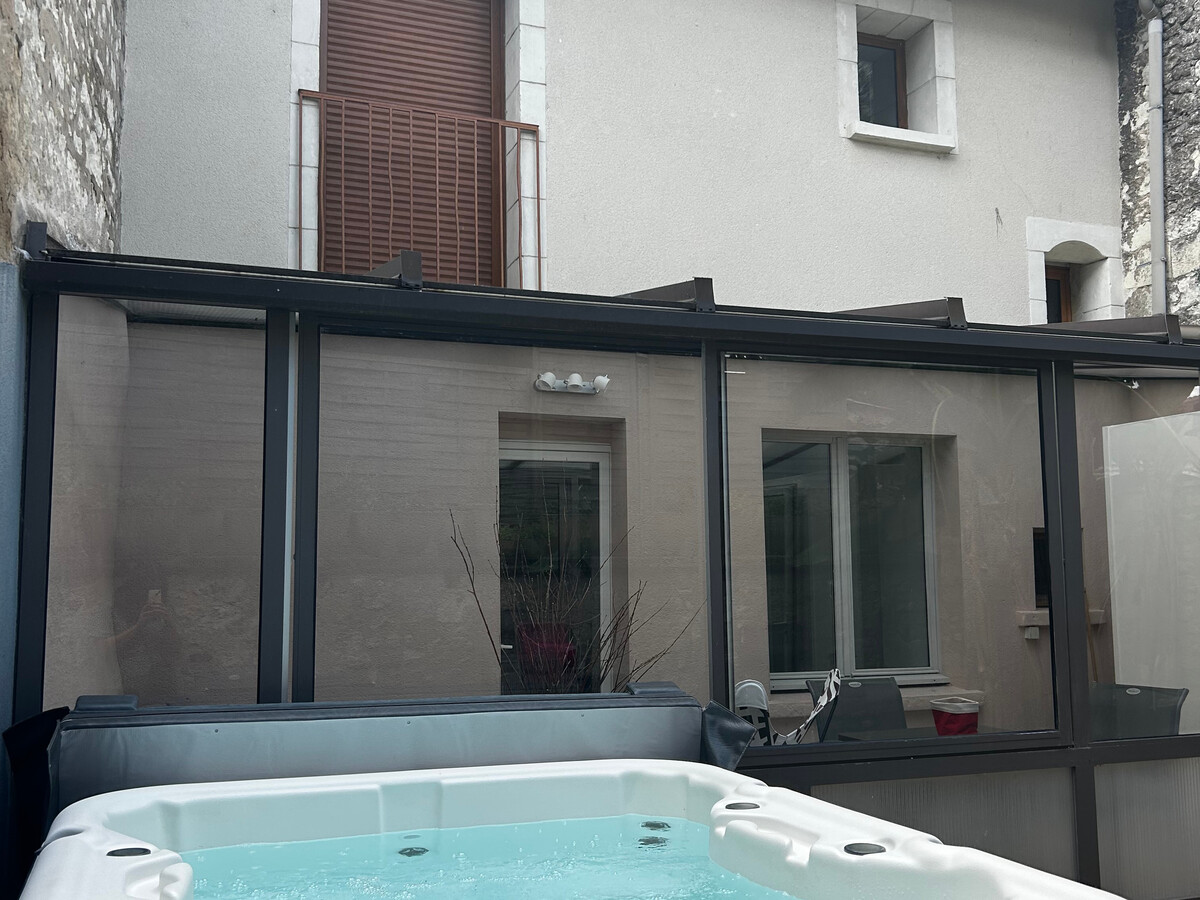 Maison 6 pers. au pied du Donjon avec jacuzzi - Photo 12